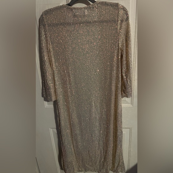 Sequin Iridescent Champagne Duster With Belle Sleeves - Picture 4 of 9